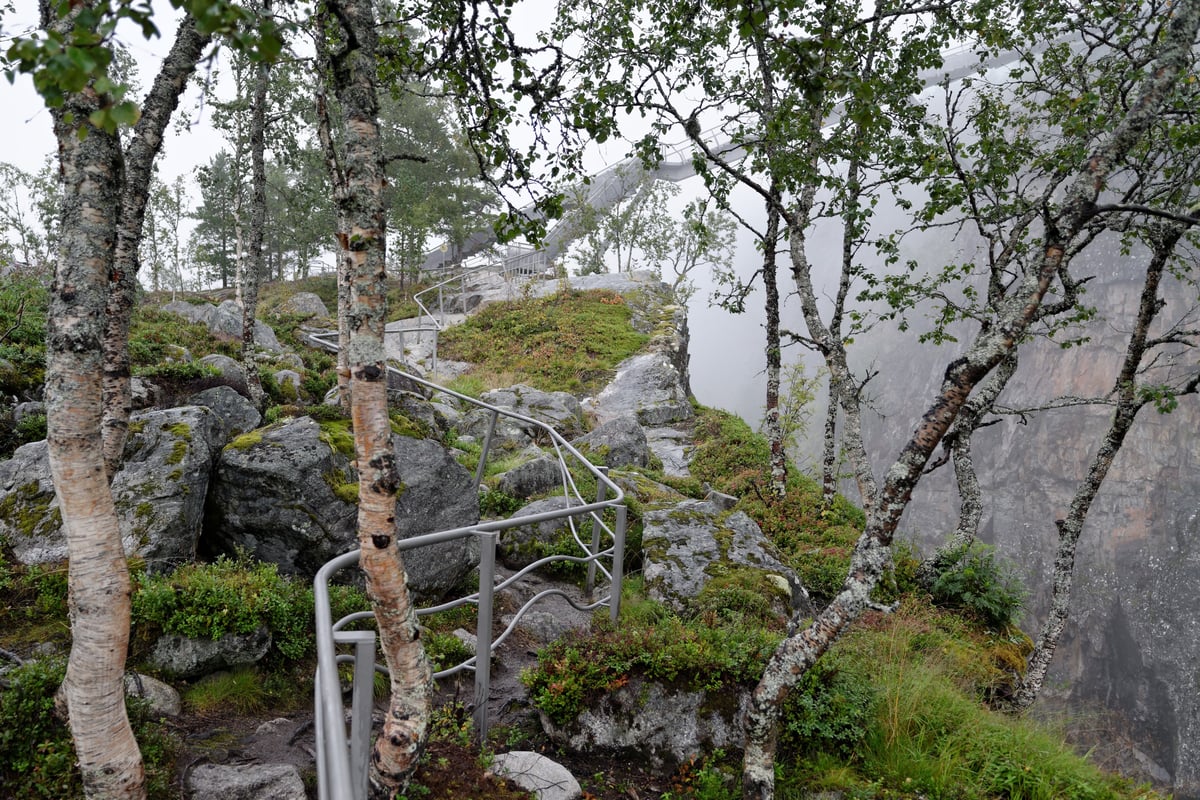 Vøringsfossen turistveganlegg (2018-2024) av Hølmebakk Øymo.