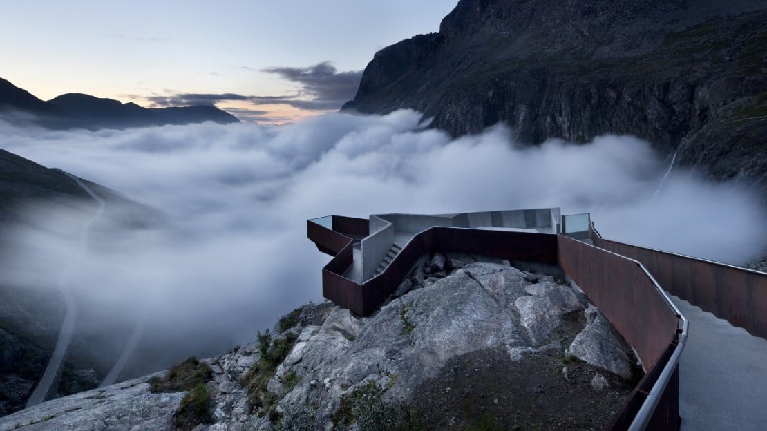 En av seks vinnere i 2015: Trollstigen vandring og utsiktspunkt, Rauma. Arkitekt: Reiulf Ramstad Arkitekter AS En av seks vinnere i 2015: Trollstigen vandring og utsiktspunkt, Rauma. Arkitekt: Reiulf Ramstad Arkitekter AS