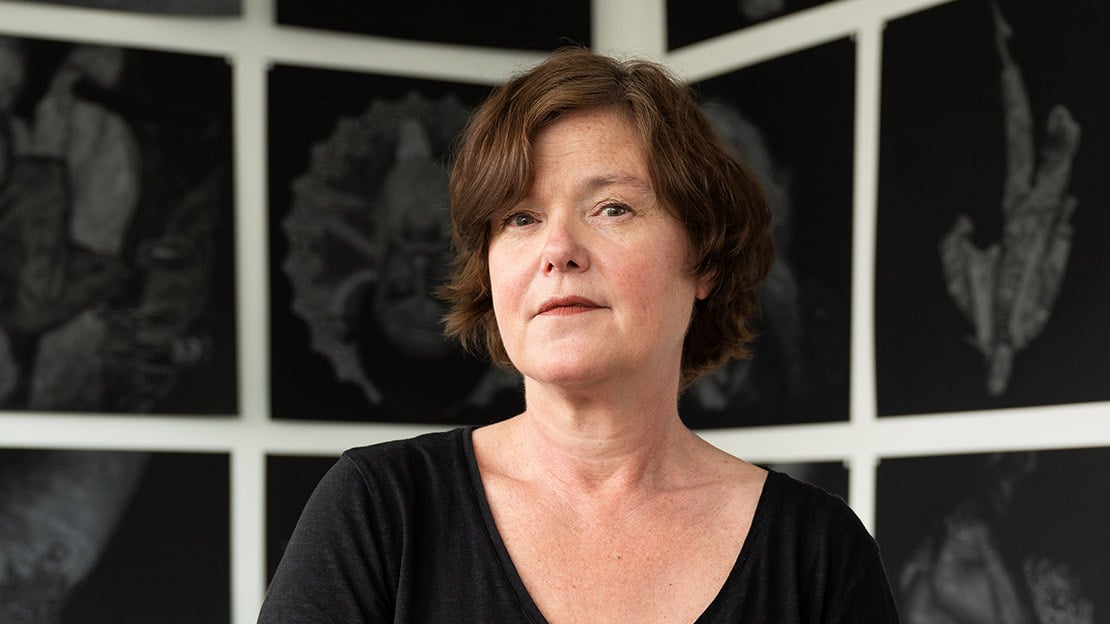 Hanne Lydia Opøien Figenschou, 2023. Portrett av kvinne som ser rett mot oss