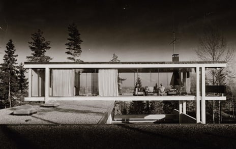 Svart-hvitt-bilde av moderne hus fra 1960-tallet