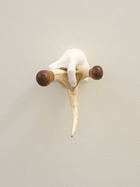 Ahmed Umar, «Glowing Phalanges», 2024.
