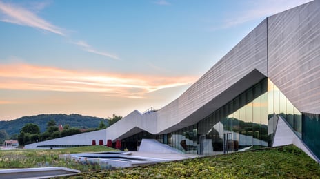Snøhetta, «Lascaux IV: Internasjonalt senter for hulemaleri», i Montignac, Frankrike, 2016