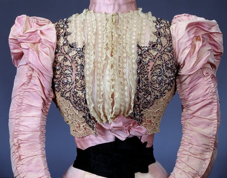 Madame Duboc (Produsent), Antrekk, 1896. Eid av H.M. Dronning Maud.