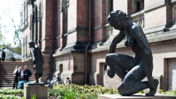 Sculptures in front of a museum building