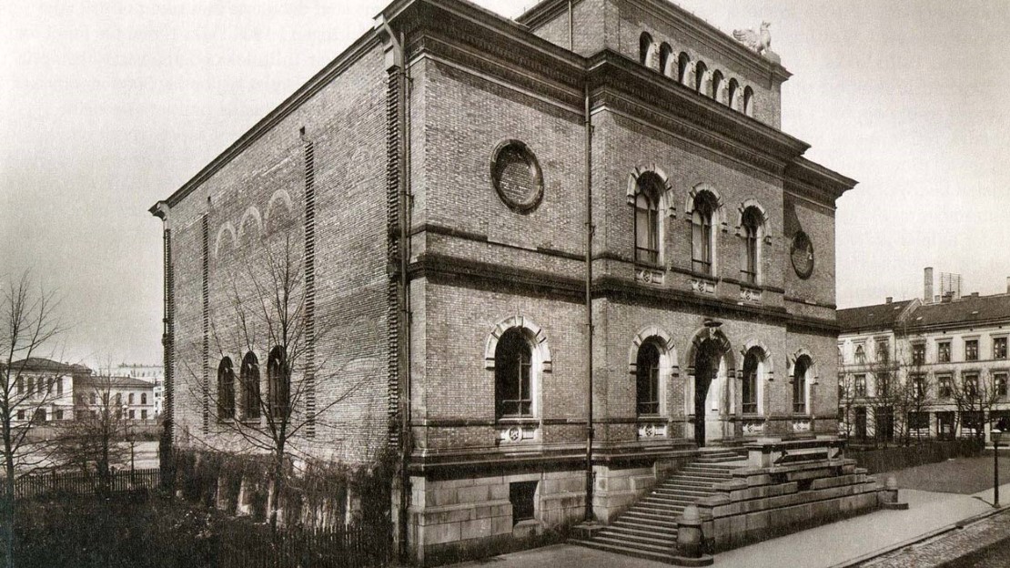 Fotografi fra rundt 1900 som viser et museumsbygg fra tiden