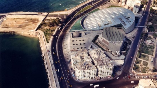 The new Bibliotheca Alexandrina The new Bibliotheca Alexandrina sett ovenifra. Flyfoto.