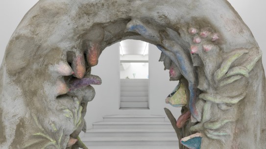 Laure Prouvost, «Security Gate», 2019. Courtesy of the artist and carlier | gebauer, Berlin/Madrid.