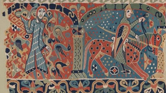 Ukjent kunstner, «Baldisholteppet», 1040–1190. Kalenderbilder for månedene april, med en mann omgitt av fugler og vekster, og mai, med en rytter til hest