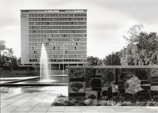 Hydrobygget og Hydroparken (1963)