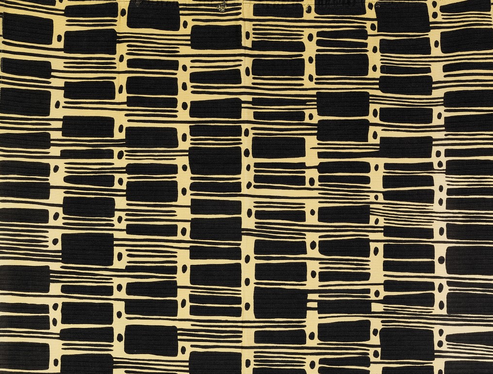 «Polynesia», Bjørn Engø (kunstner), Sandvika veveri (produsent) , ant. 1953 Maskinvevd bomullsstoff i toskaftbinding med trykket dekor i rektangler i gult og svart.