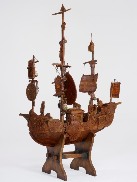 «The Tomb of the Unknown Craftsman», 2011. © Grayson Perry. Courtesy the artist and Victoria Miro